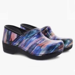 XP 2.0 Dansko Clogs - Paint Stroke Patent